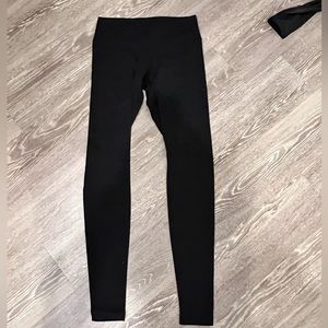 Lululemon Wunder Under leggings